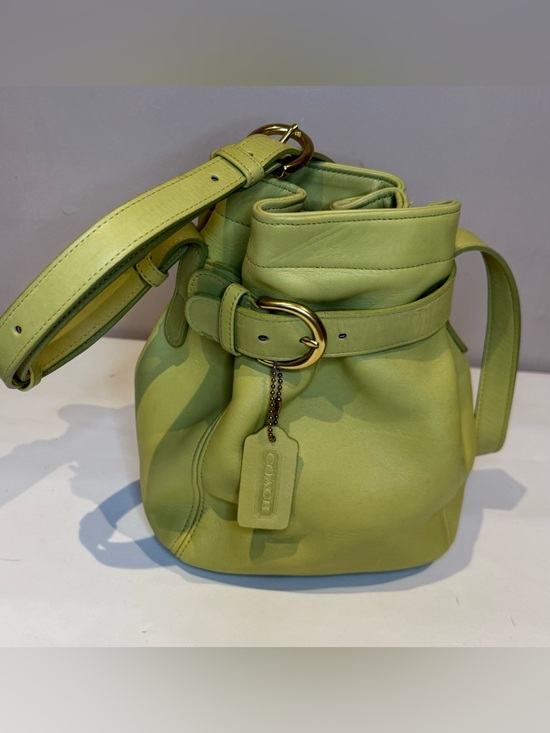 Coach Handbags - Coach SoHo Drawstring pouch Vintage Glove-tanned Leather Brass Hrdwr 1997 4156